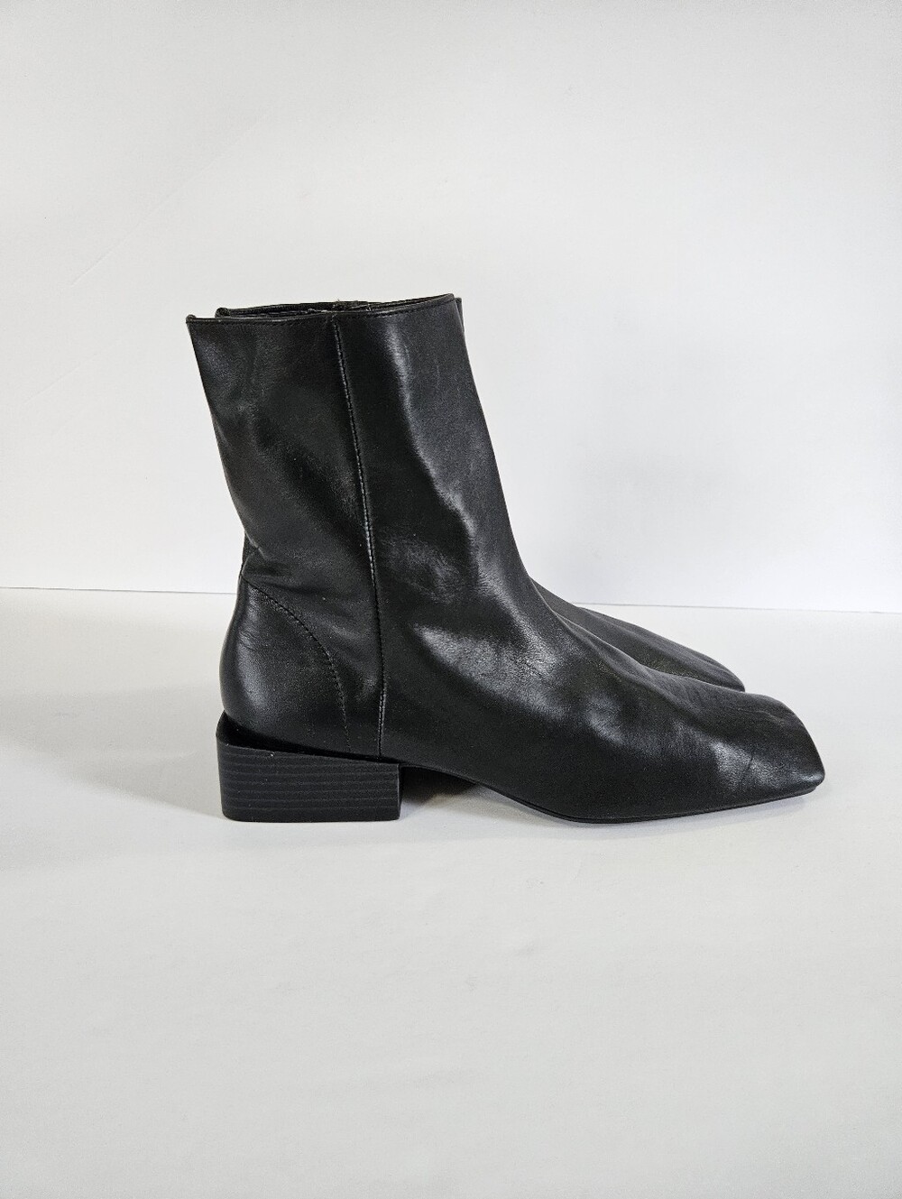 Zara Soft Calfskin Leather Square Toe Sleek Minimalist Ankle Chelsea Boots 37